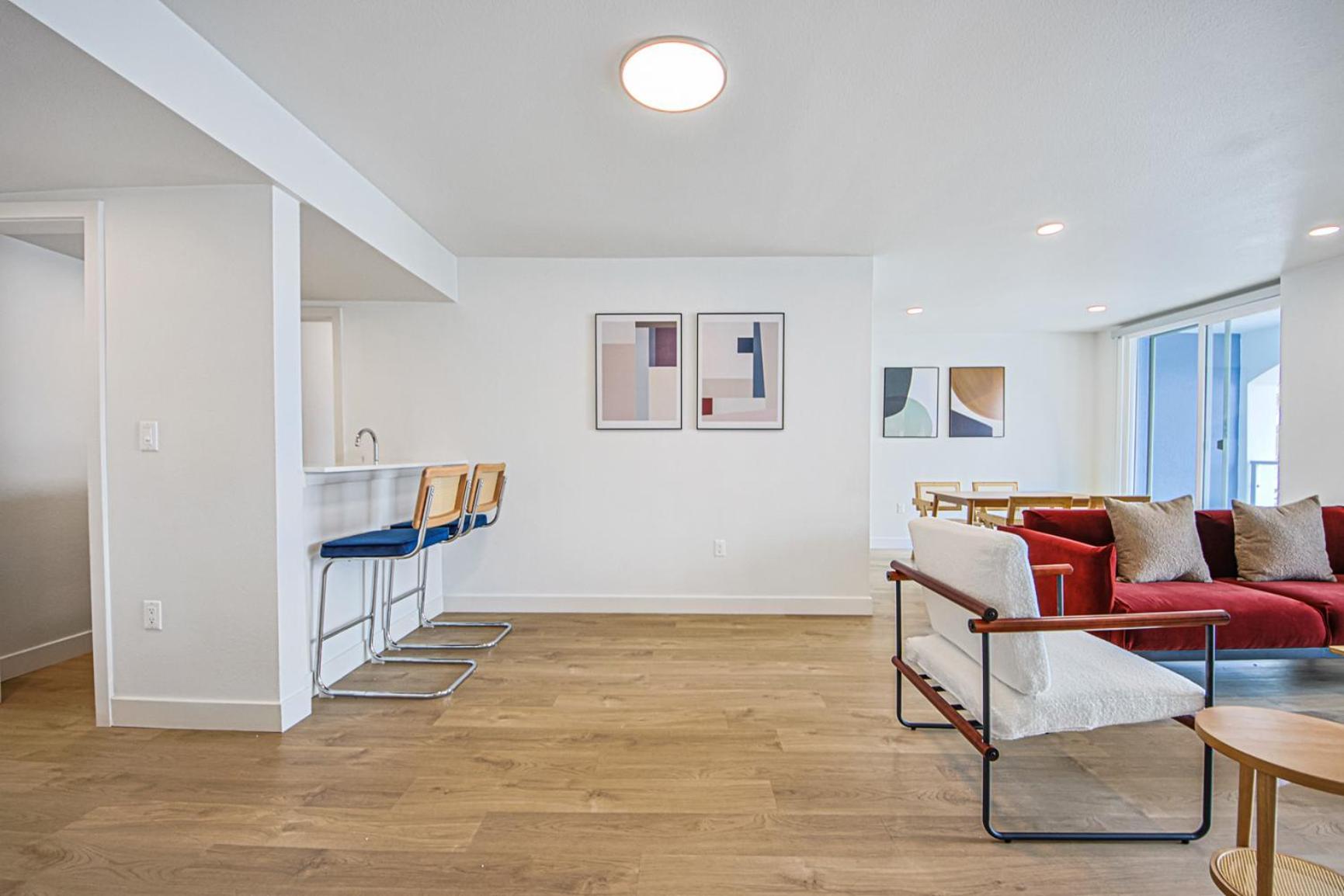 Bright & Airy 2 Bed 2 Bath Haven Appartamento
